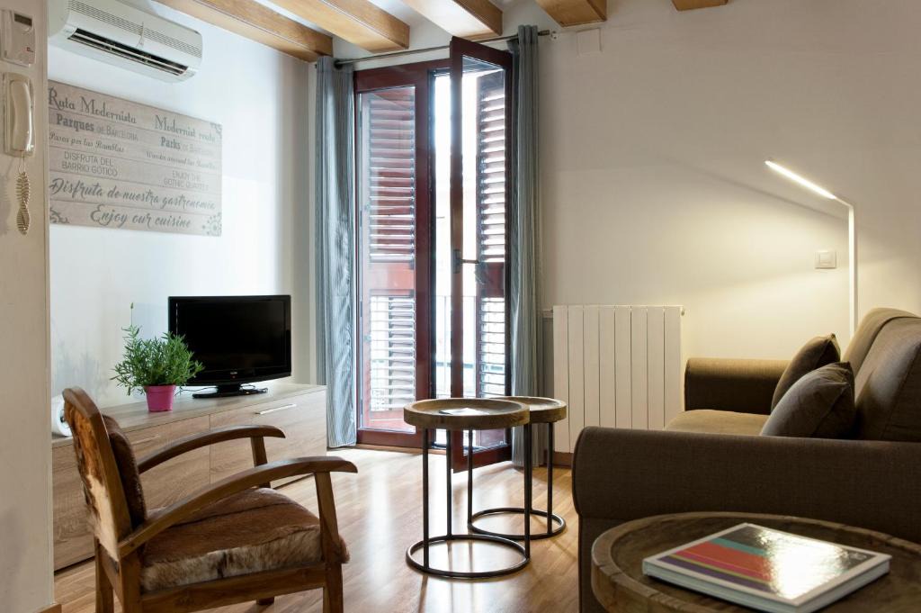 MH Apartments Liceo 1