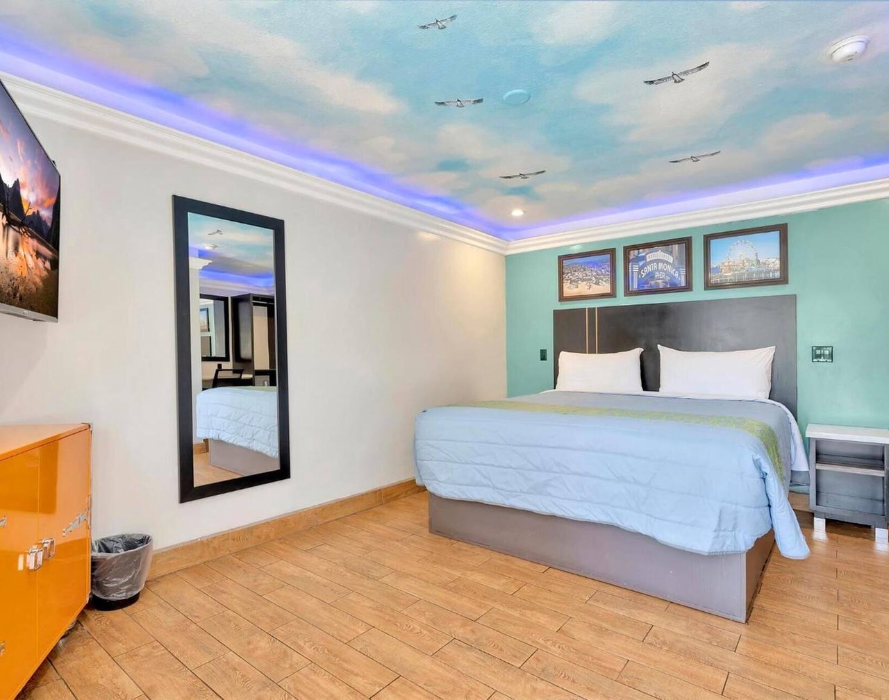 Mid City inn 1