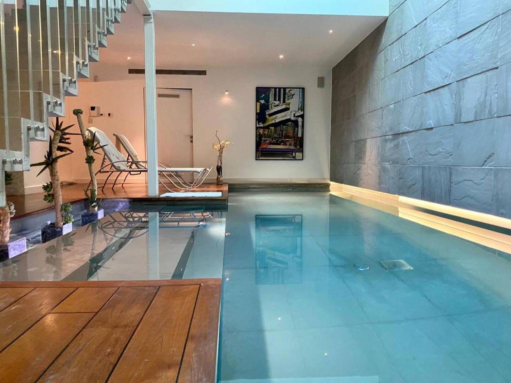 Milano's Most Exclusive Loft, Pool Spa & Suites 1
