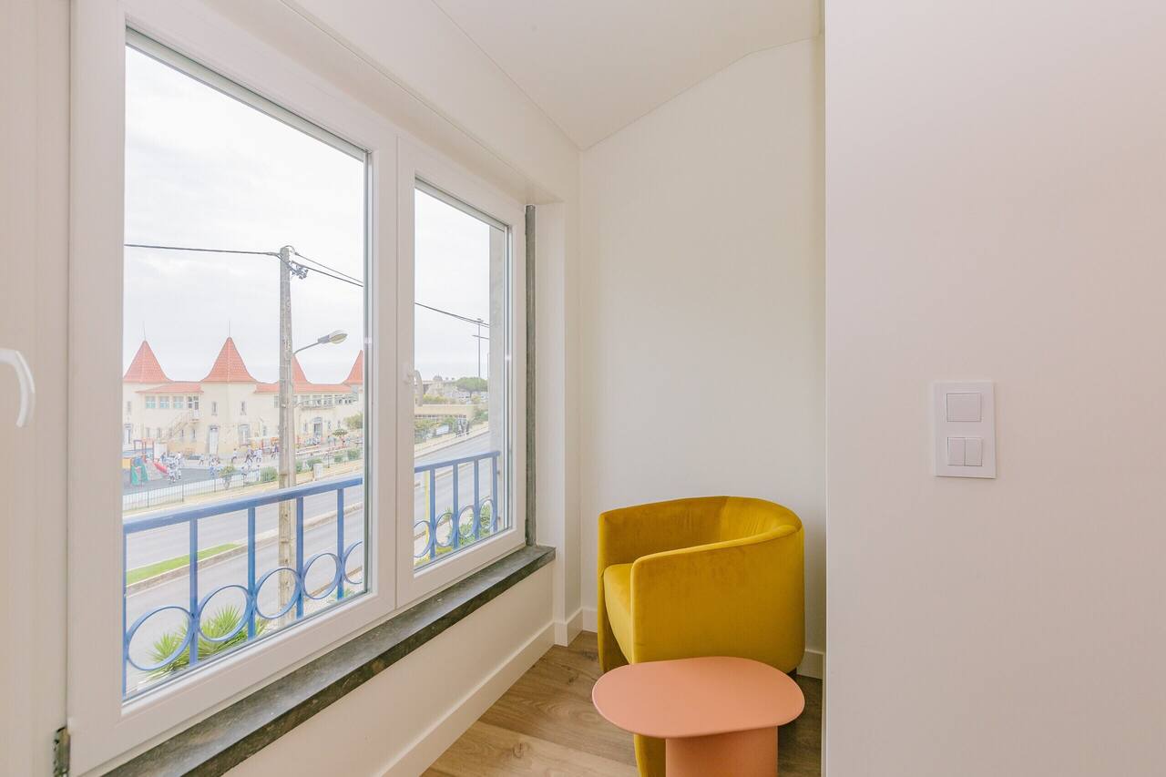 NEW! ESTORIL SEAFRONT 1BEDROOM APARTMENT 1