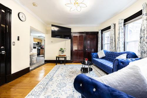Nightingale Boston Hideaway 1