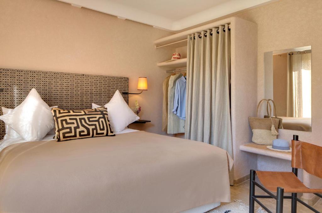 Oasis lodges 1