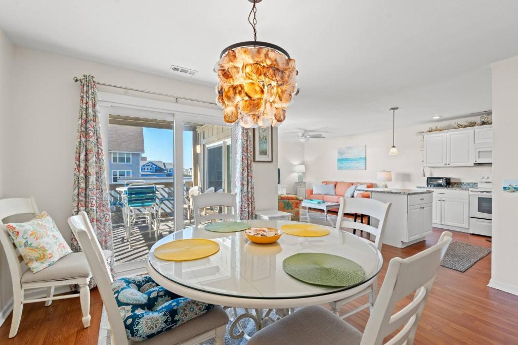 Oceanfront View at Garden City Beach! 2BD/2BA 1