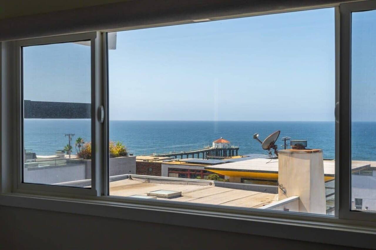 Oceanview Suite | Balcony | Steps from the Beach 1
