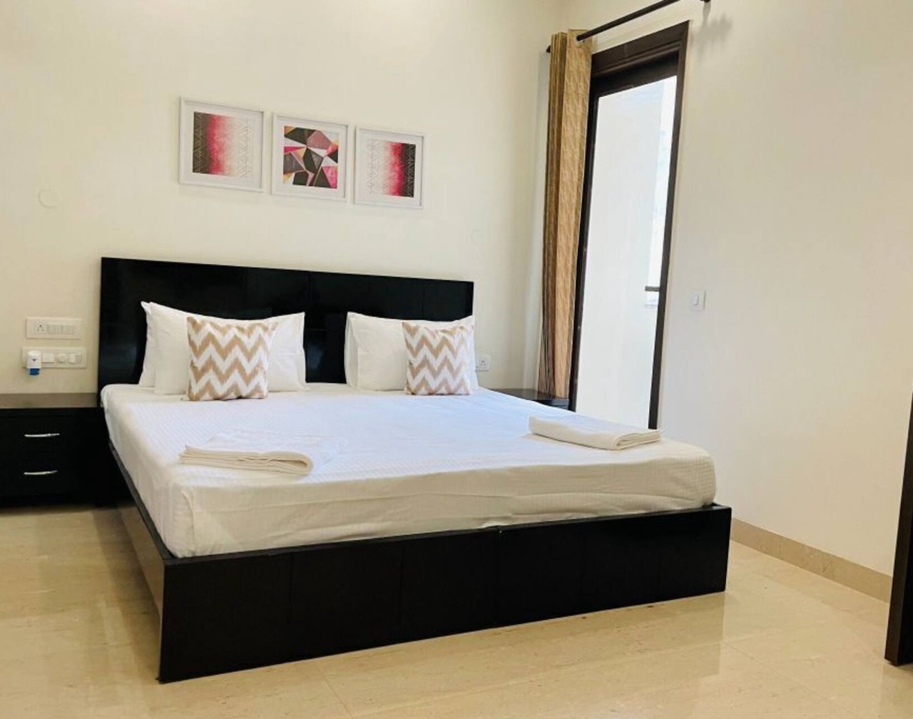Olive Studio Cybercity | Lift, Balcony, Mg Road 1