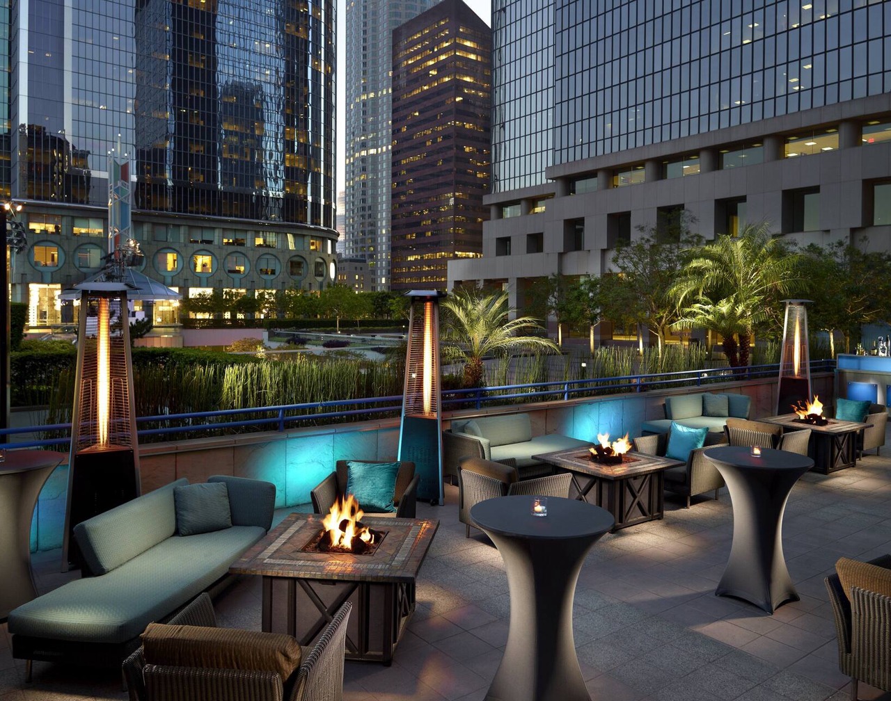 Omni Los Angeles Hotel at California Plaza 1