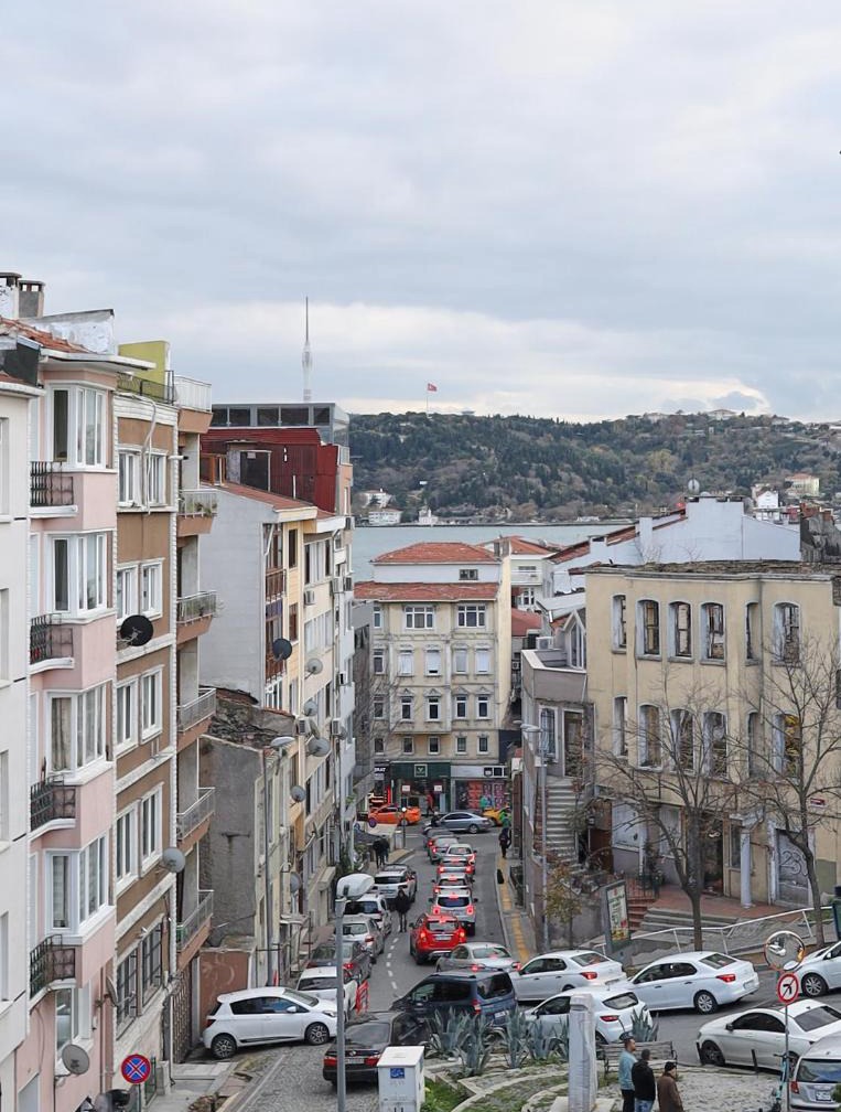 Ortakoy Aysem Sultan Hotel 1