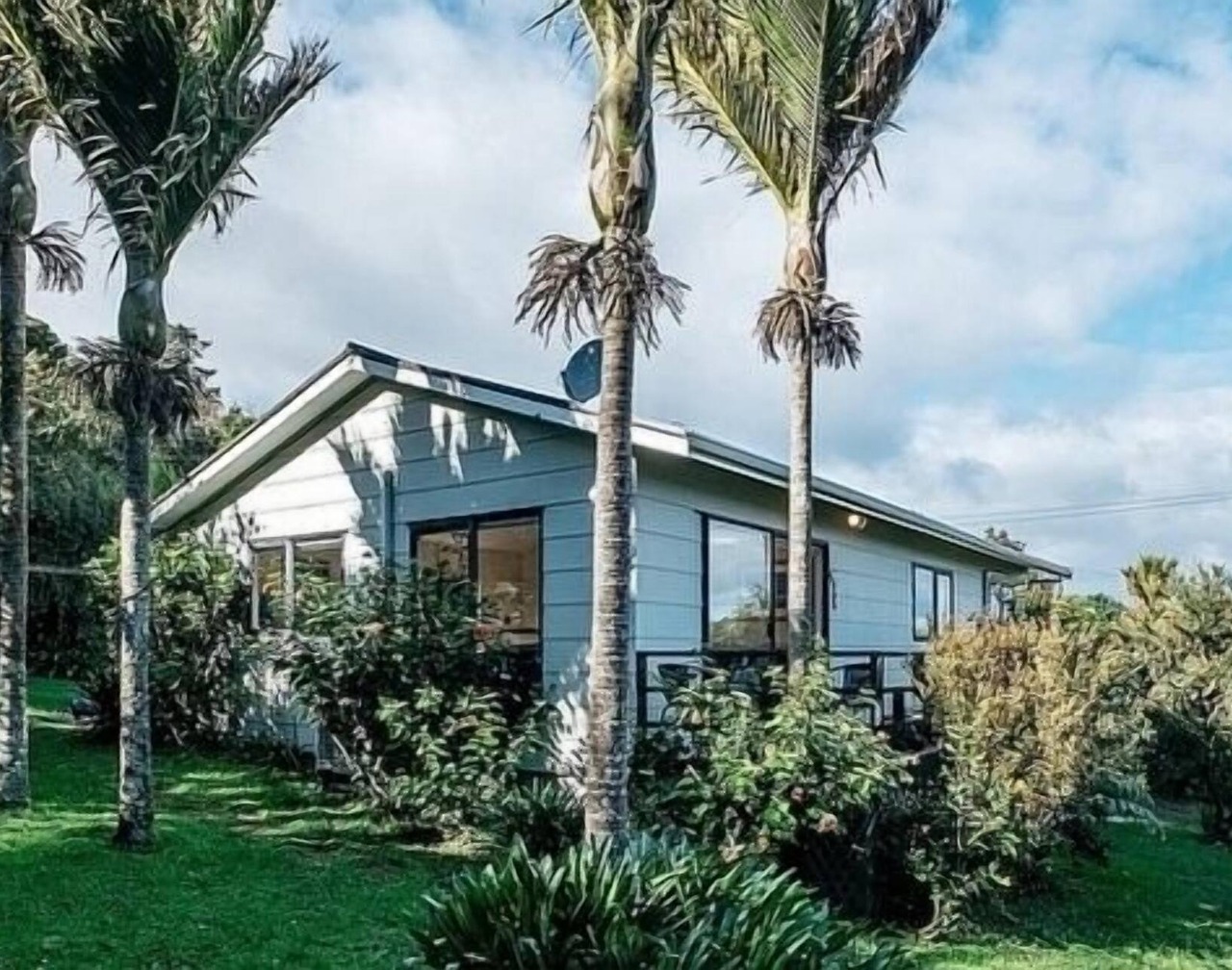 Palm Cottage - Onetang holiday home 1