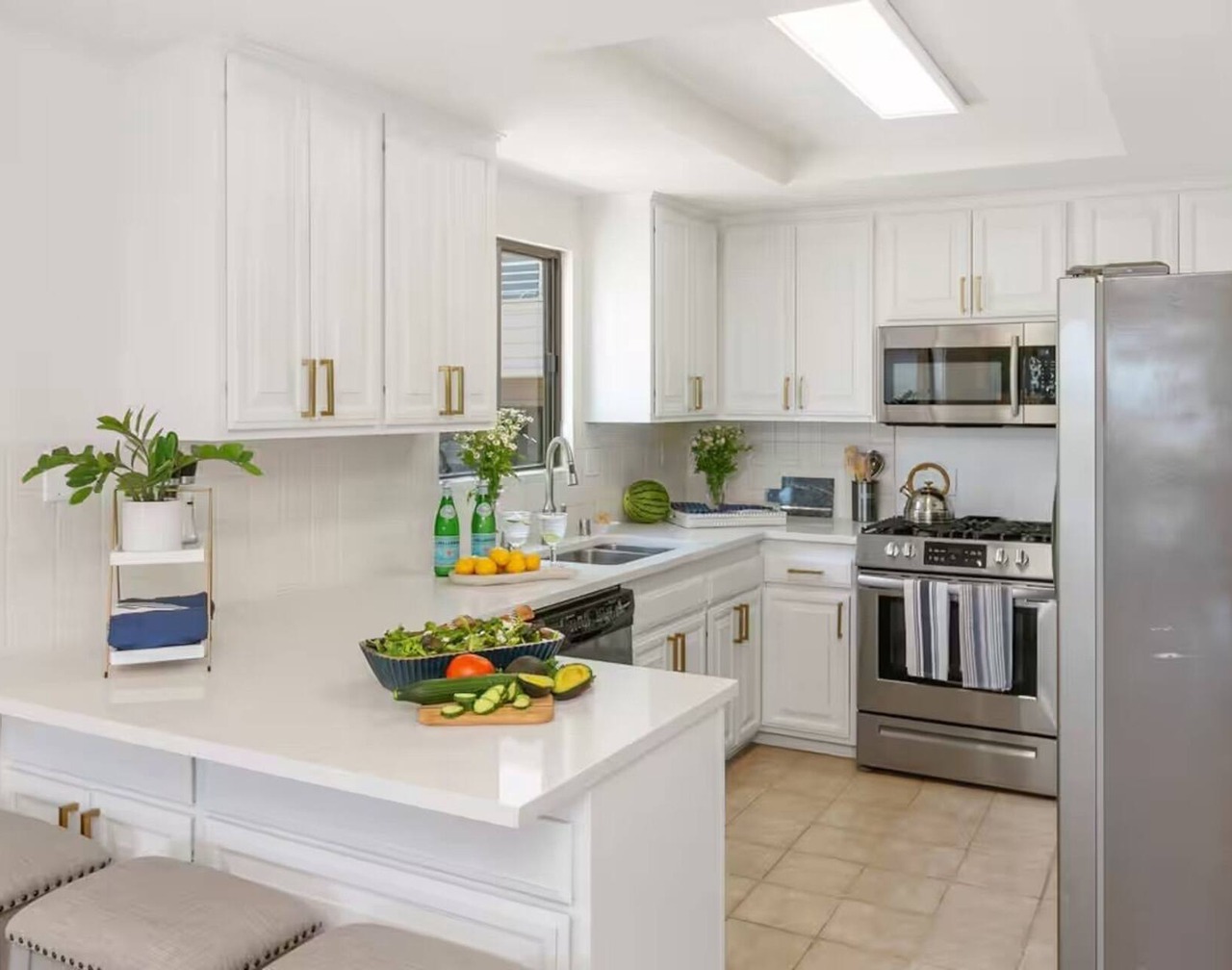 Paradise beach oasis with ocean views in peaceful Del Mar 1