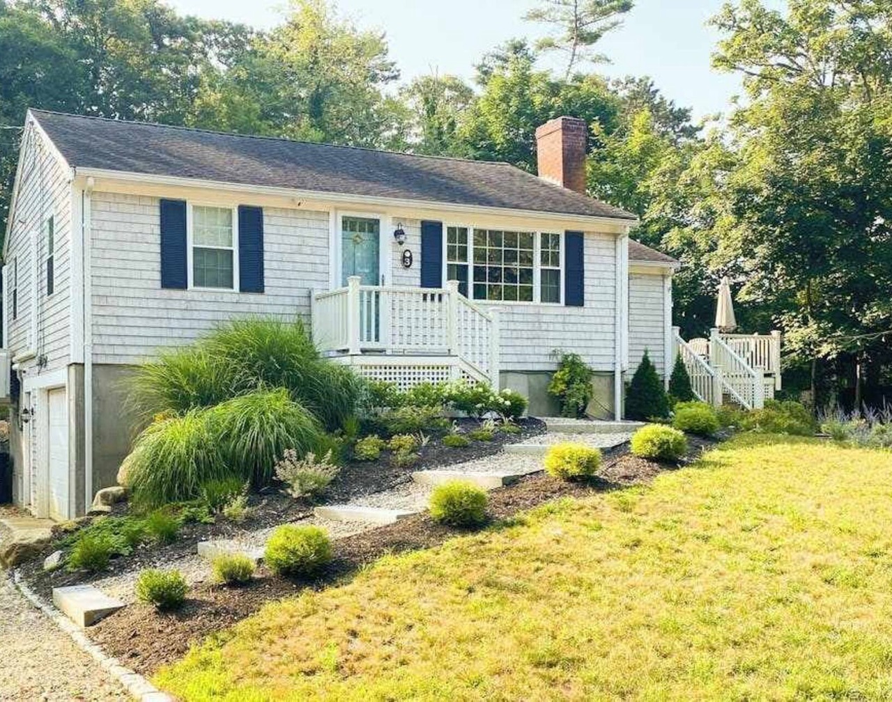 Peaceful perch near area's beaches with firepit, grill, streaming - dog-friendly 1