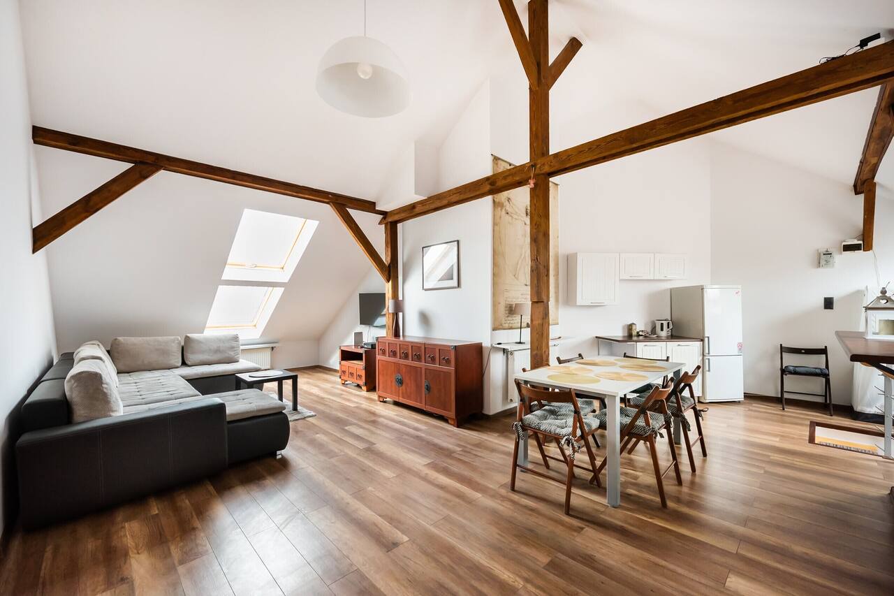 Plac Narutowicza Two-Level Apartment 1