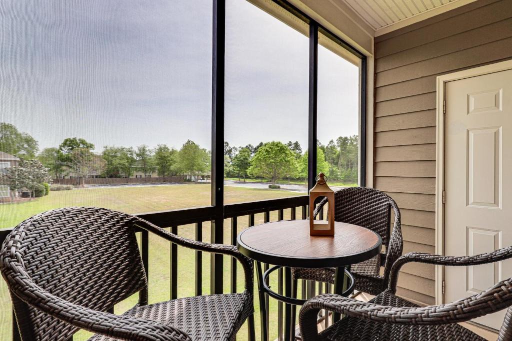Pool Access! Recently Updated Coastal Retreat 1