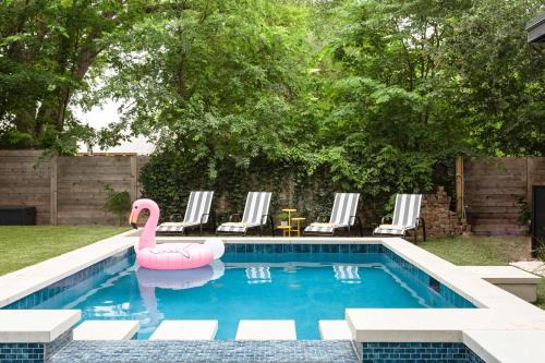 Pool and Hot Tub Retreat Near Rainey 1