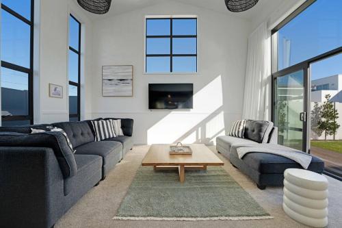 Premium Home with Sauna & Parking - Steps to Beach 1