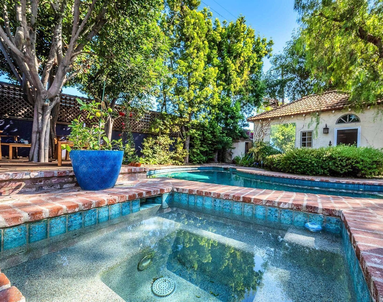 Private Pool + Hot Tub, Gated Guesthouse, Mid-City LA Near LAX 1
