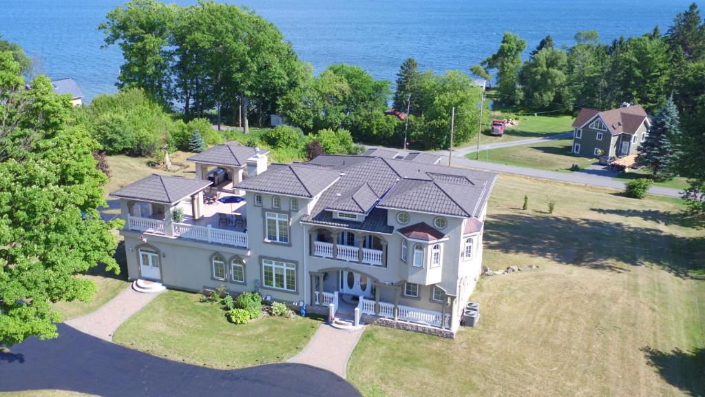 Riverview B&B 1