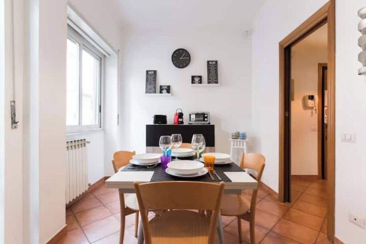 Rome Cinecittà Suite - Apartment near Metro A Subaugusta 1