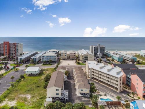 Sea & Sun 204 by Vacation Homes Collection 1