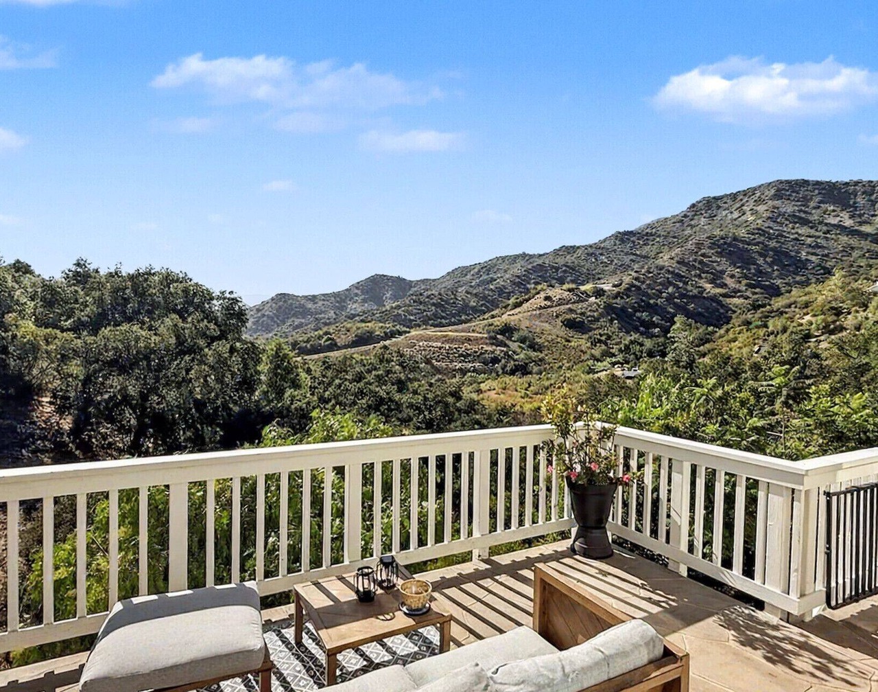 Serene 3-Acre Ojai Estate: Topa Topa Mountain Views 4BR/3BA 5 Min to Town 1