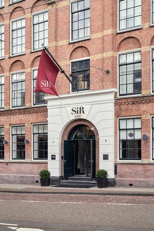 Sir Albert Hotel, part of Sircle Collection 1