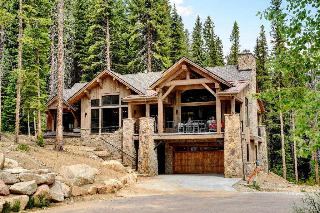Ski In Out Luxury Chalet 277 I Private Hot Tub I Pool Table I Great Views I Activity Program 1