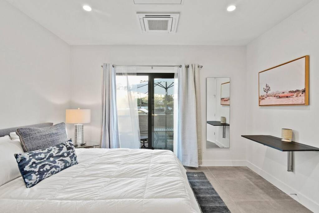 Soulshine Studio in the Heart of Old Town Scottsdale 1