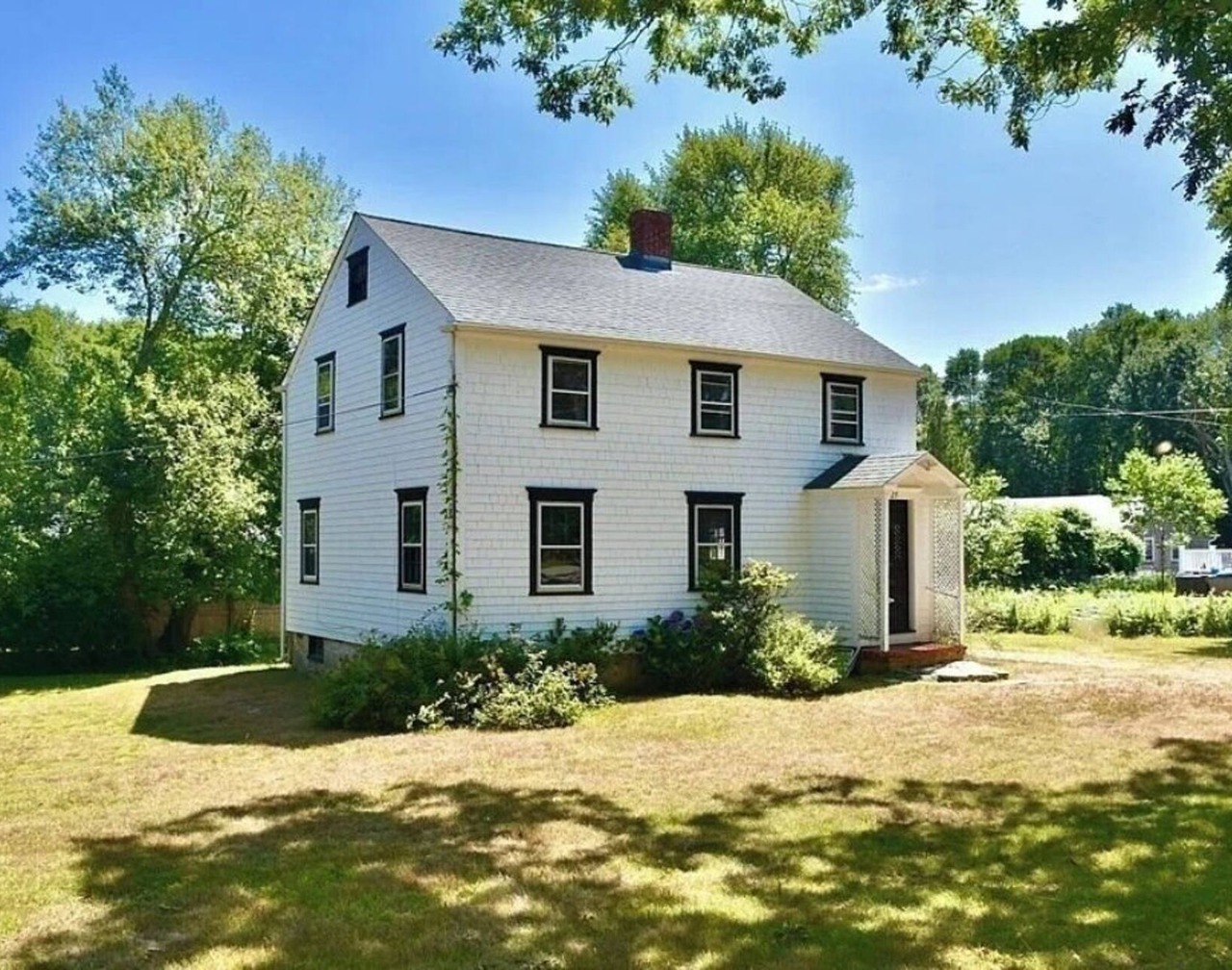 South Dartmouth Vacation Rental Home - Half Mile to Padanaram Village 1