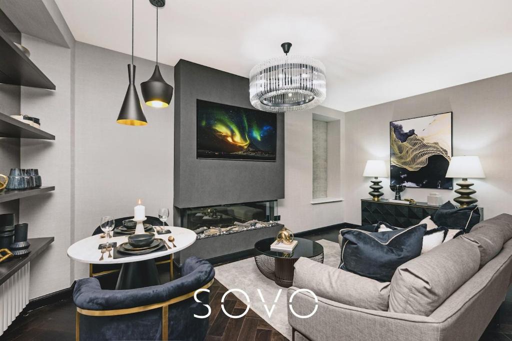 Sovo - Luxury Romantic WestEnd Apartment With Jacuzzi Spa Bath 1