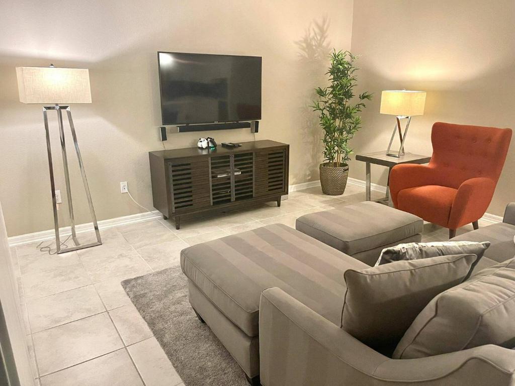 Spacious Apartment 2BR2BA Near Disney PoolLazy River at Storey Lake Resort SL47317 1