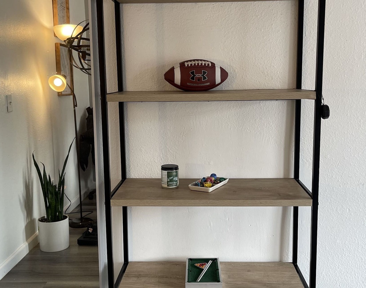 Spacious Apt In DTLA Perfect for Walking Tourists! 1