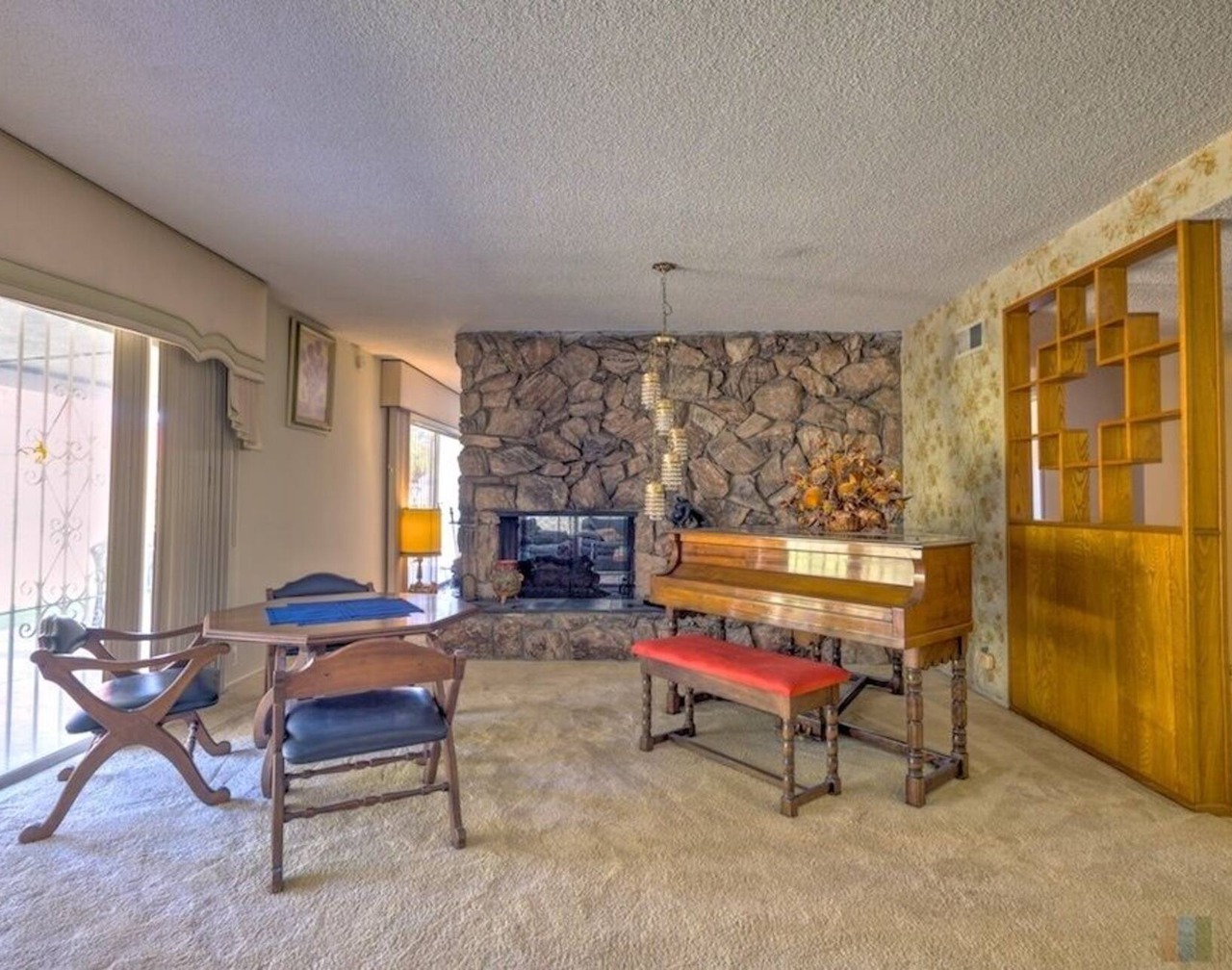 Spacious Culver City Home – Close to Venice and Downtown LA: Searose 1