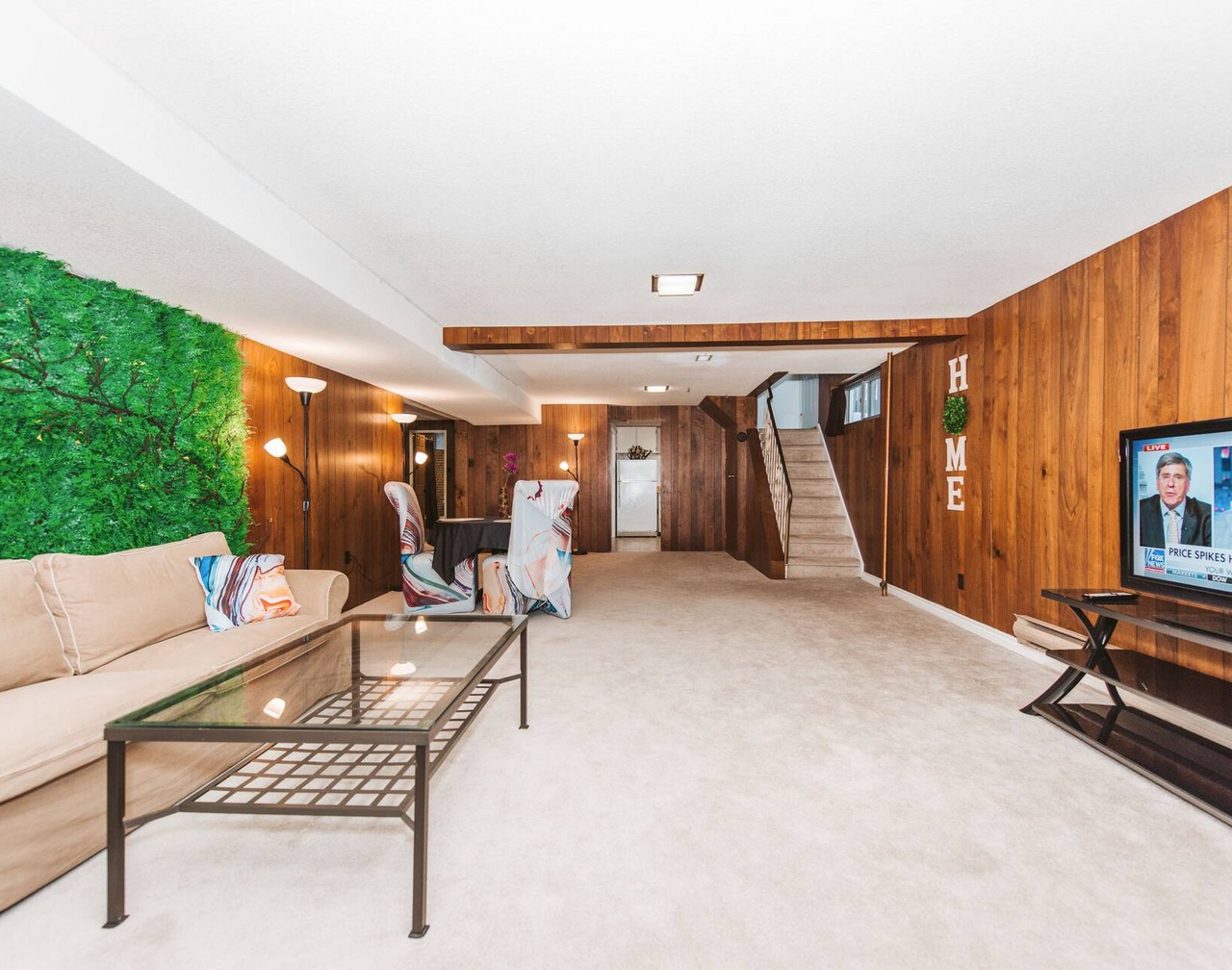 Spacious Suite by the Lake, Great Neighbourhood! FREE Airport Pick-up 1