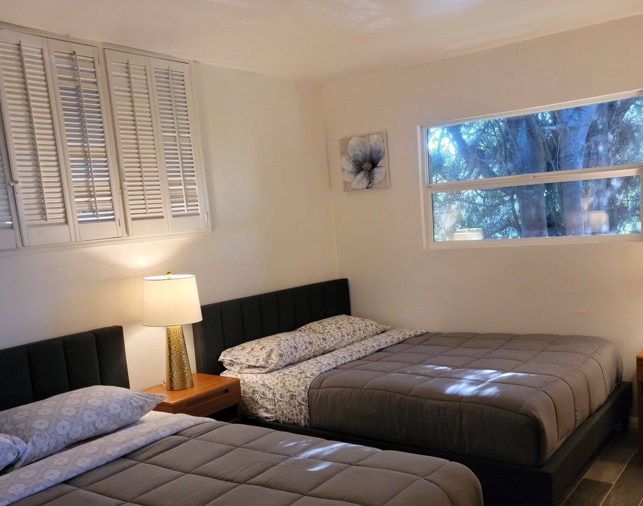 Stylish 1br-1b Beverly Hills Apt 1
