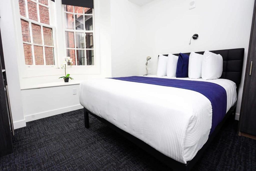 Stylish Stay in Fenway Neighborhood - Unit #304 1