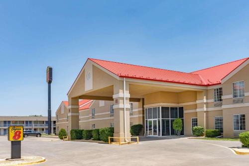 Super 8 by Wyndham Amarillo West 1