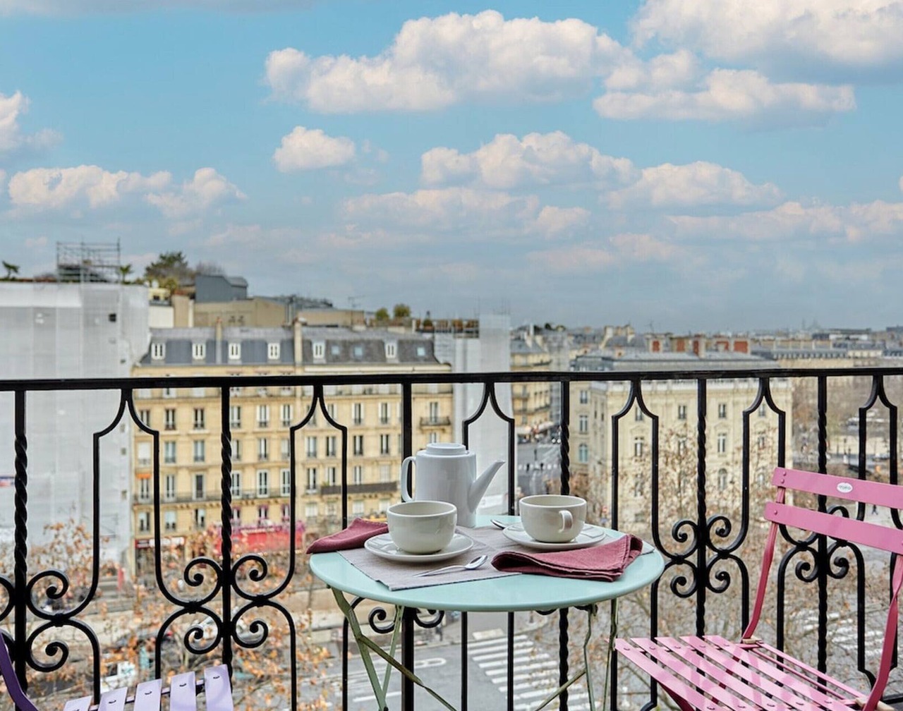 Superb Arc de Triomphe Apartment 1