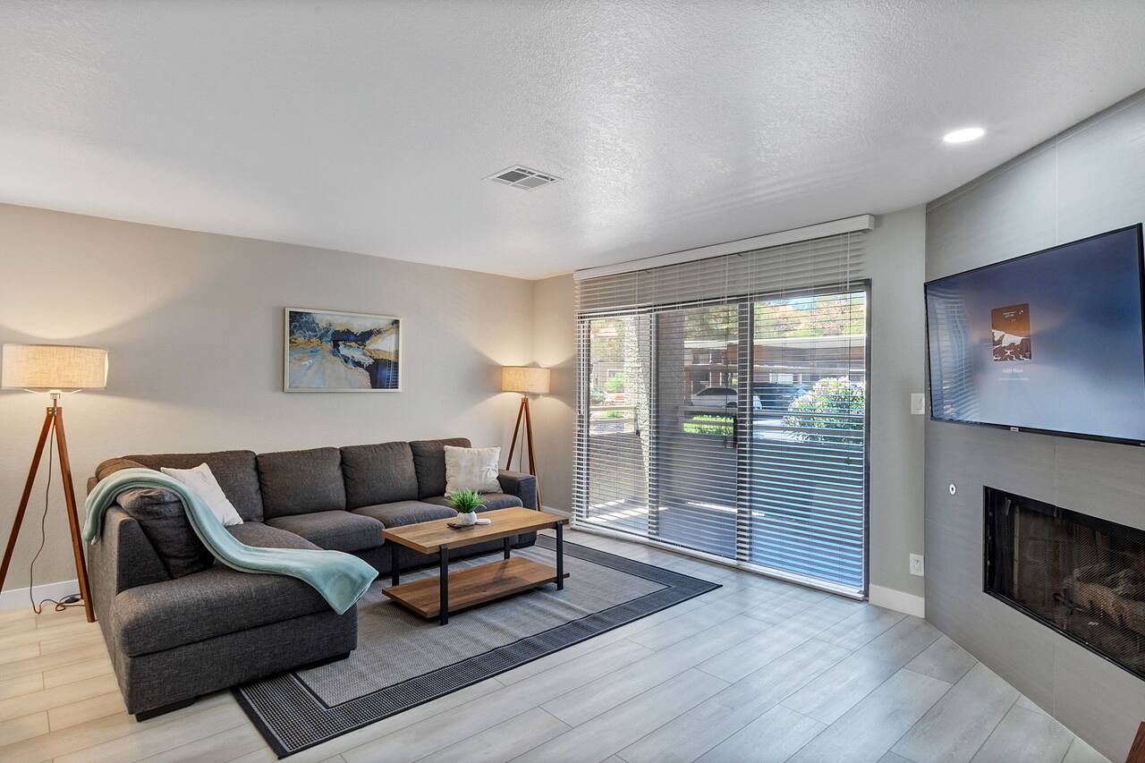 Superhost 5 Star ⭐ Service Spacious 1 Bedroom 1