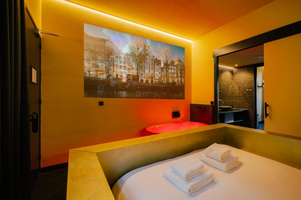 Supper Boutique Suites 1