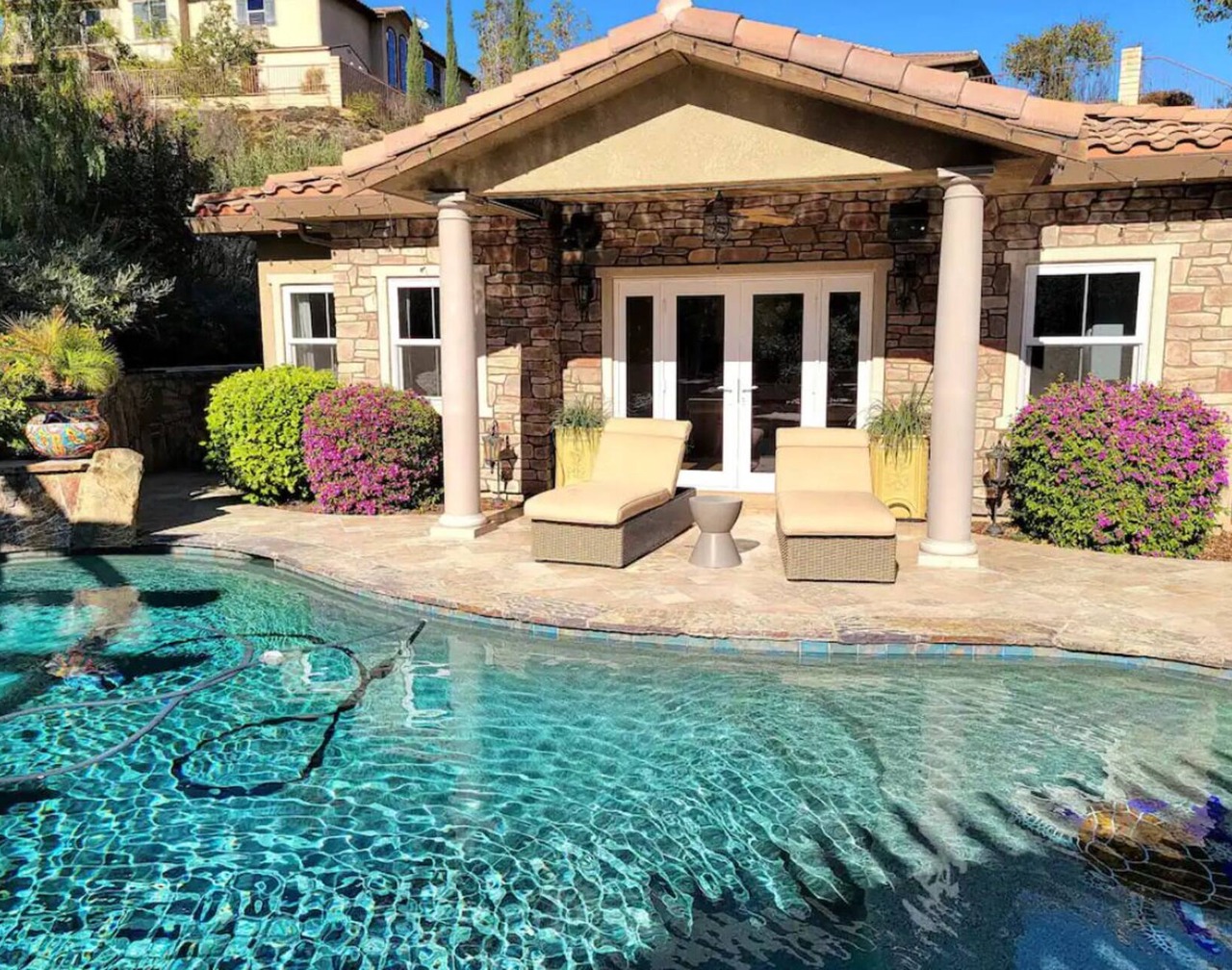 t Adorable- Entire Guest House: Pool, Hot Tub, Beautiful Fountain & Huge Patio! 1
