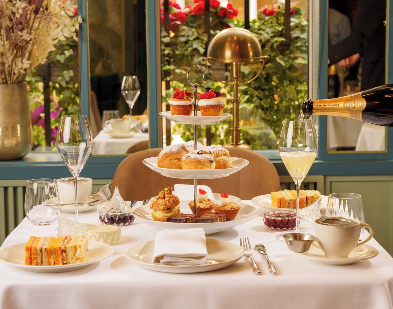 The Capital Hotel, Apartments & Townhouse - Small Luxury Hotels of The World 1