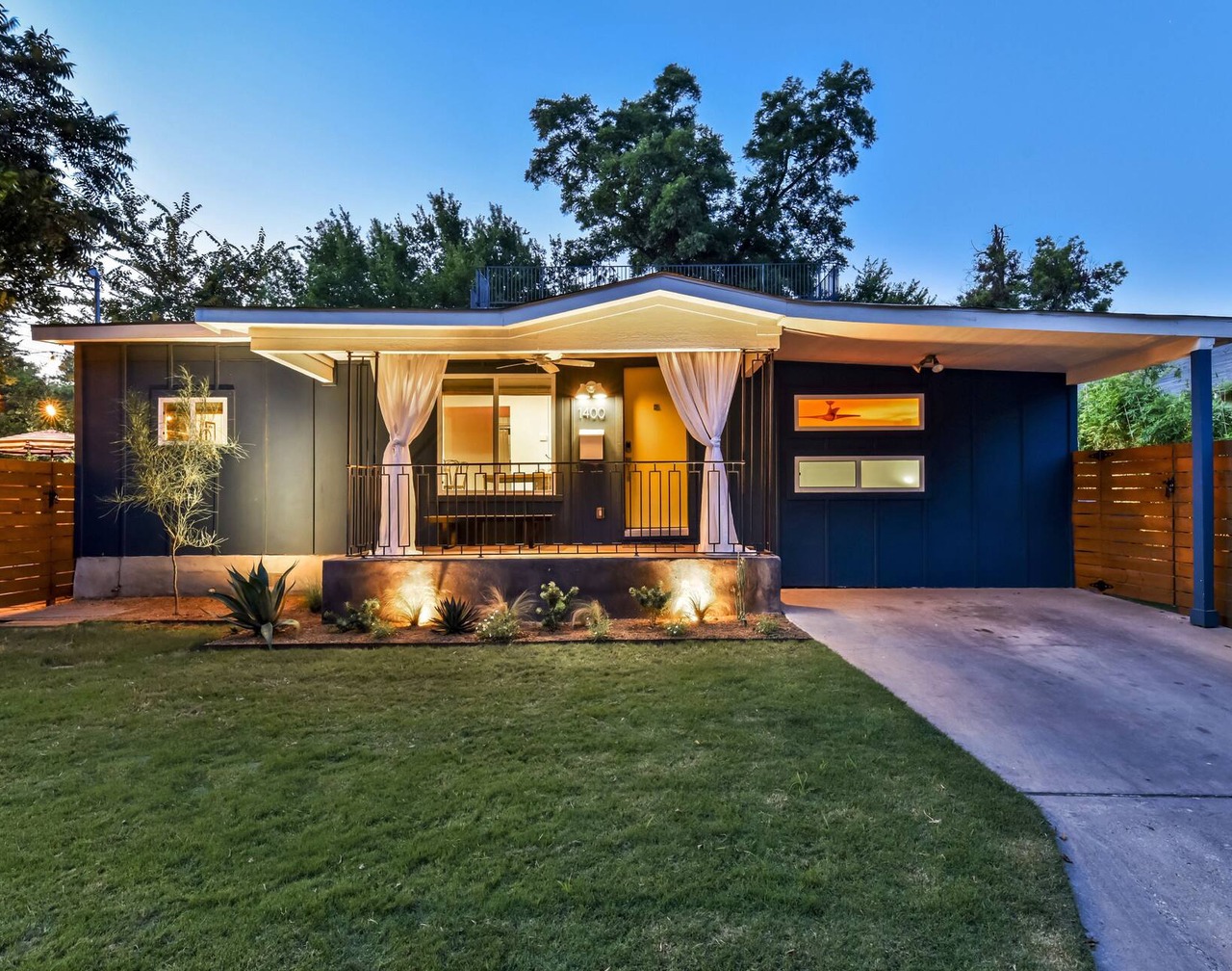 The Eastside Lodge Austin 1