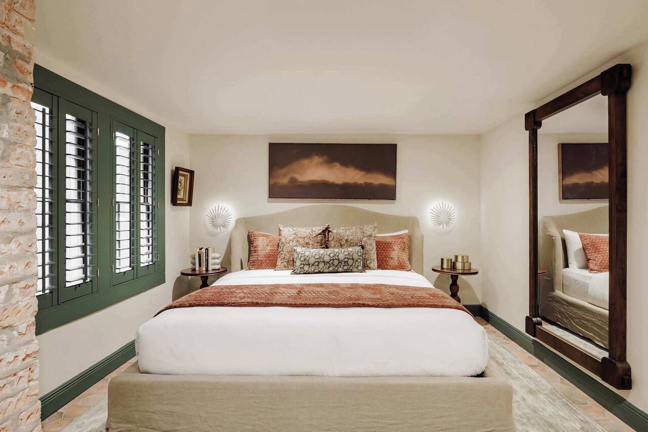 The Estella | 6BR Mansion Suite, Shared Pool & Spa 1