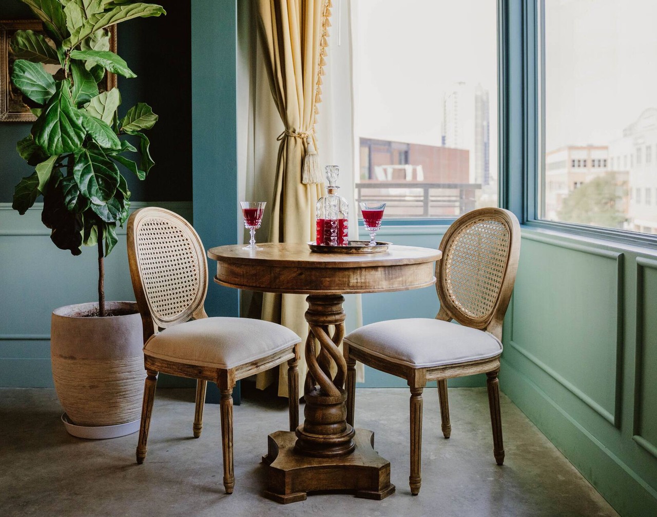 The Frances Modern Inn 1