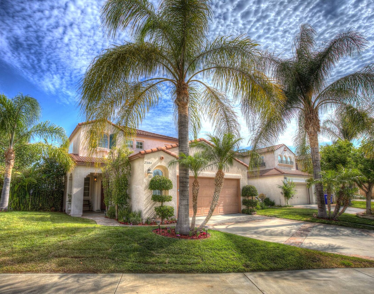 The Lagoon Home Away From Home! 1