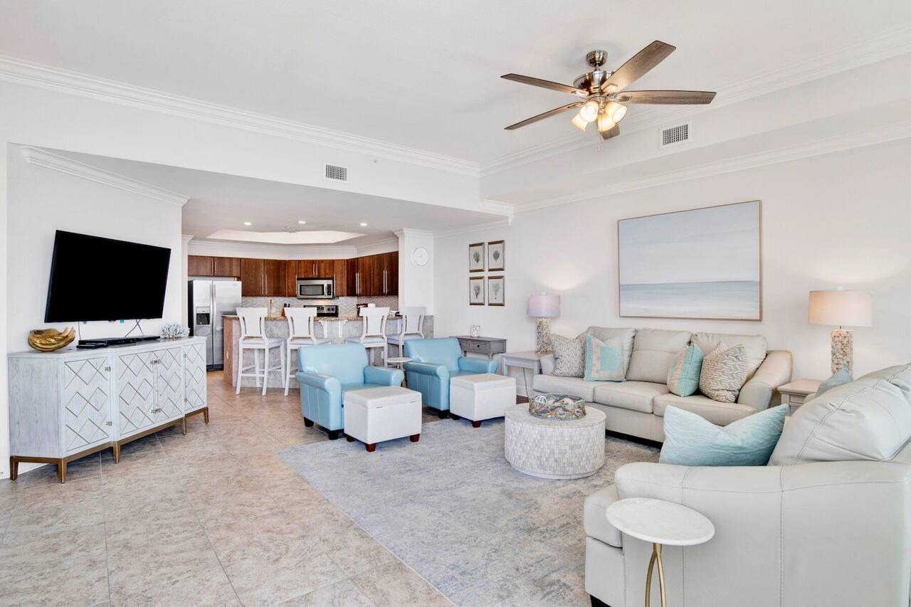 The Oasis 2502 | Spacious, Lazy River, Poolside Grill, New Splash Pad, Pool with Slide! 1