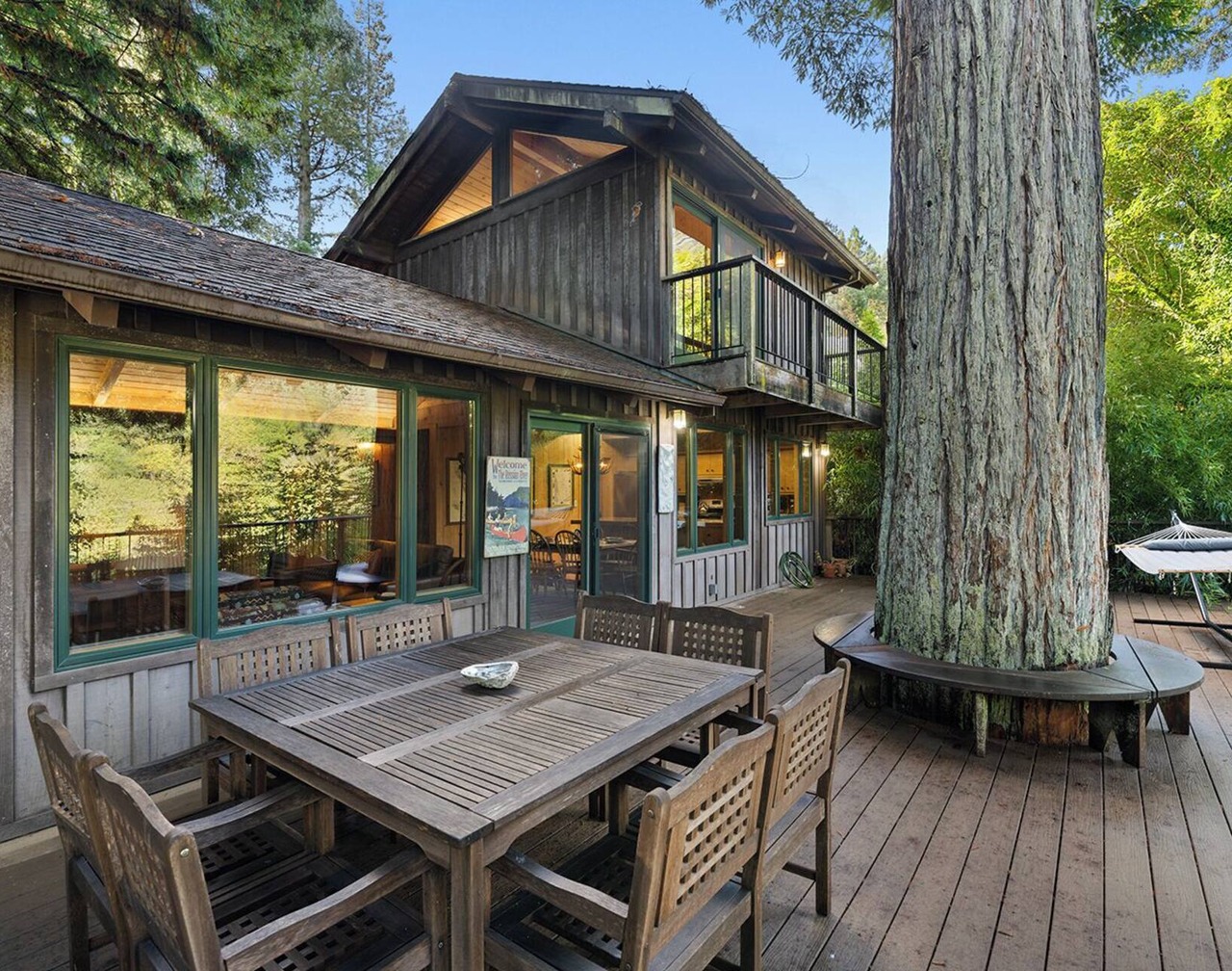 The Old Timer ~ Classy Cabin On River, Near Golf, Dog Friendly! 1