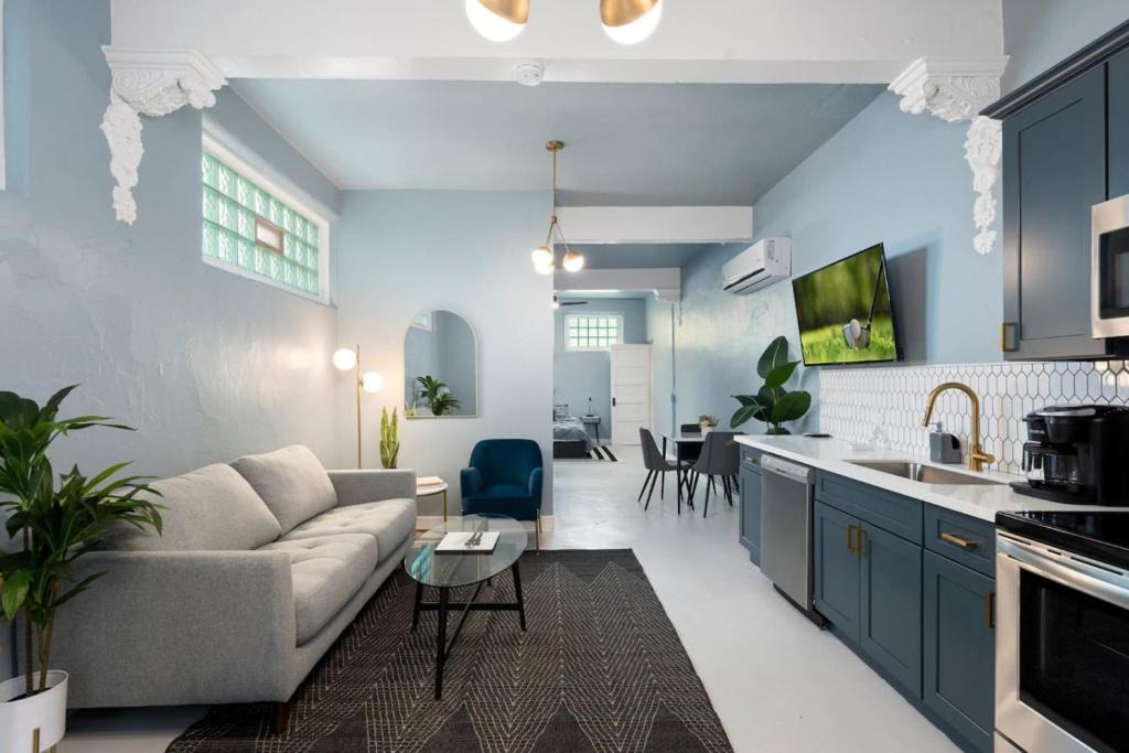 The Phoenix Modern Apt 1