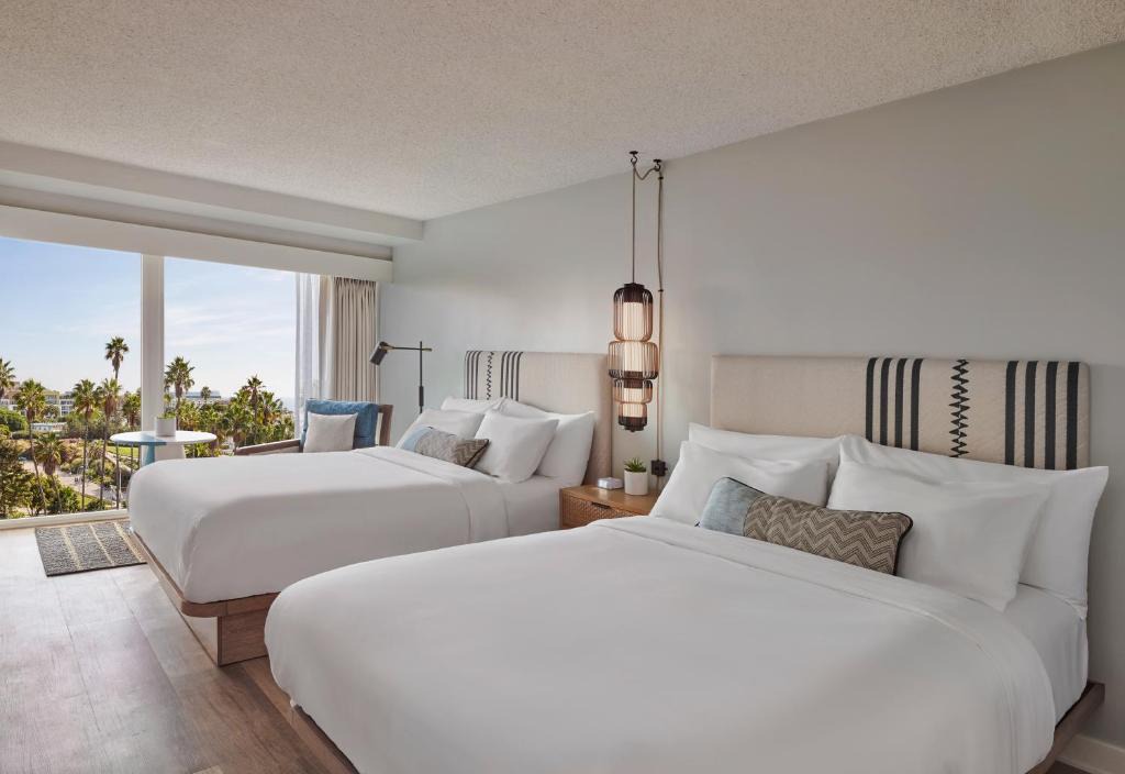 The Pierside Santa Monica 1