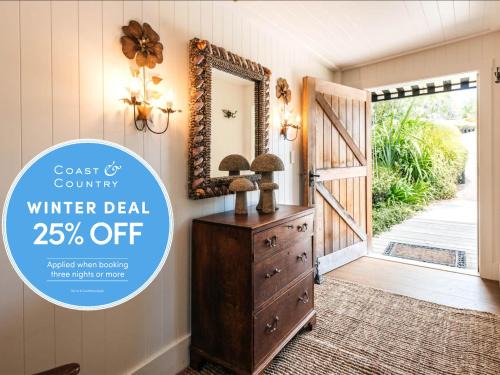 The Winemaker's Cottage - Coast & Country 1