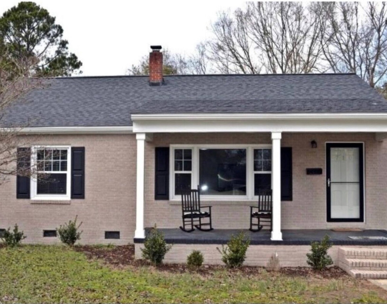 This Beautiful Home Makes You Feel Right At Home 1